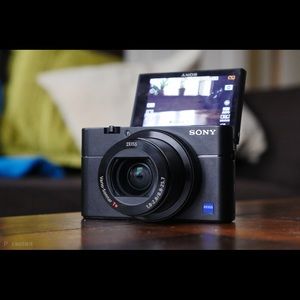 sony rx100 v